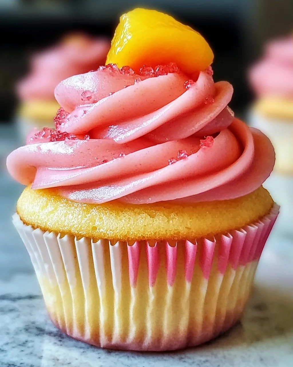 Mango Erdbeer Sonnenuntergang Cupcakes für jeden Anlass